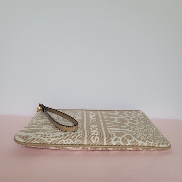 MICHAEL KORS Jet Set Charm Signature Logo Wristlet/Pouch- Camel Multi - Picture 8 of 16